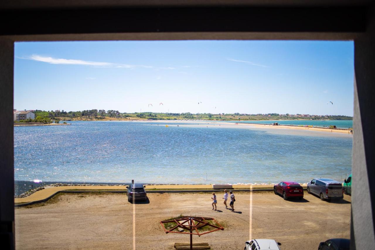 Beach Paradise 5 Stars Apartments Hoek van Holland Ngoại thất bức ảnh