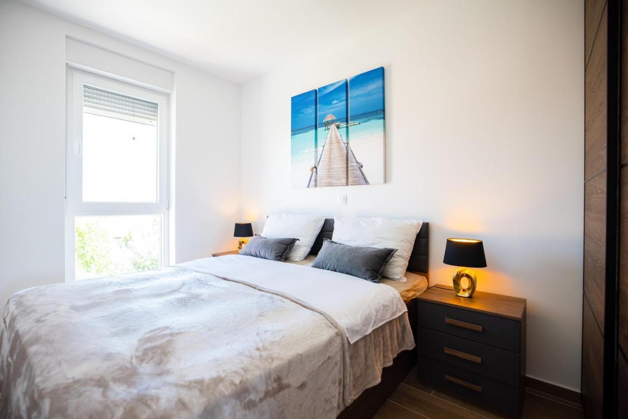 Beach Paradise 5 Stars Apartments Hoek van Holland Ngoại thất bức ảnh